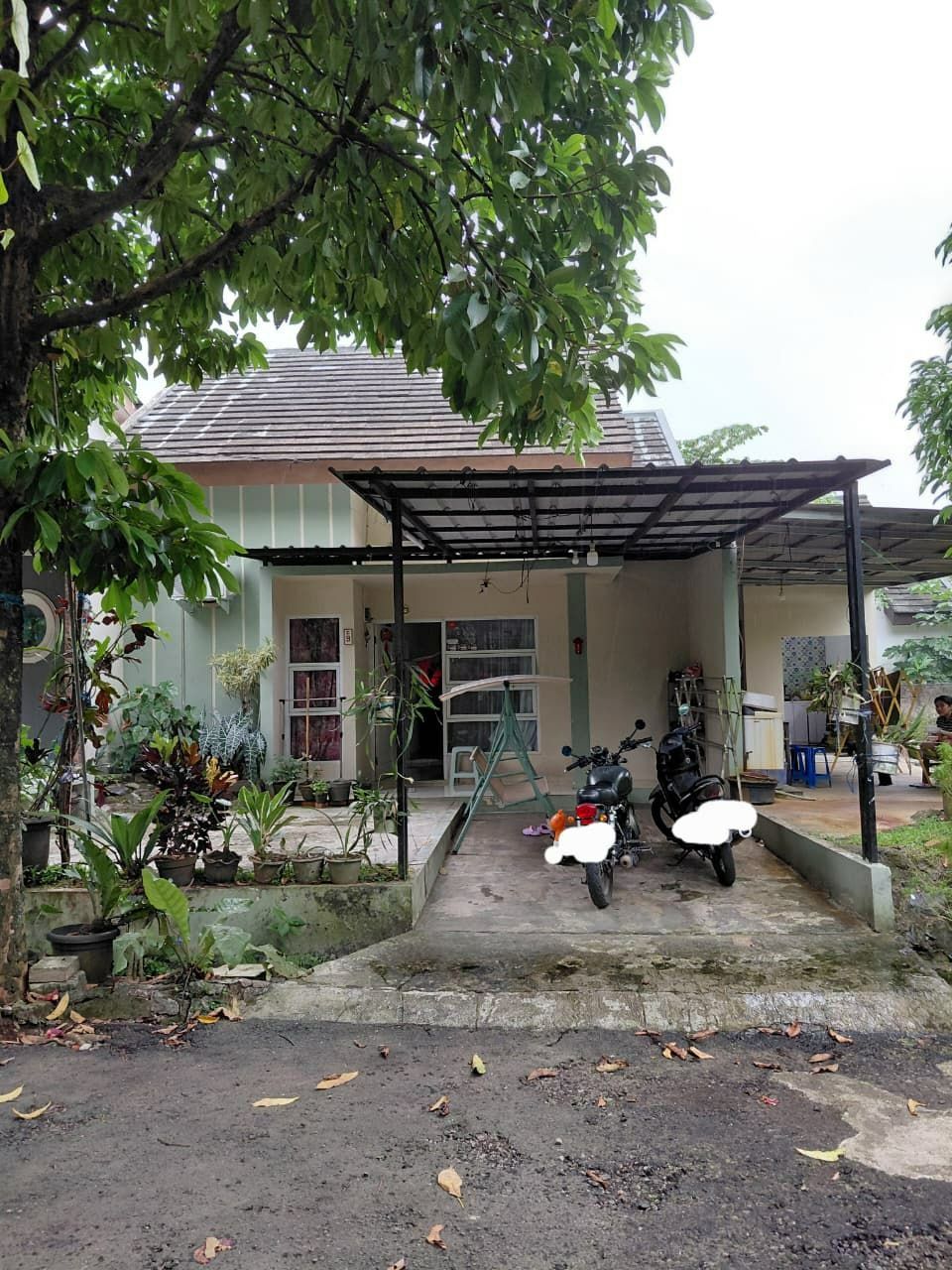 Rumah second Hook Perumahan Cibinong Bogor