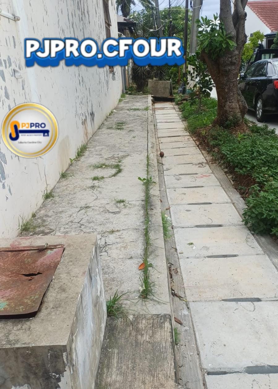 Dijual Rumah Posisi Hook Area Bebas Banjir di Taman Harapan Baru