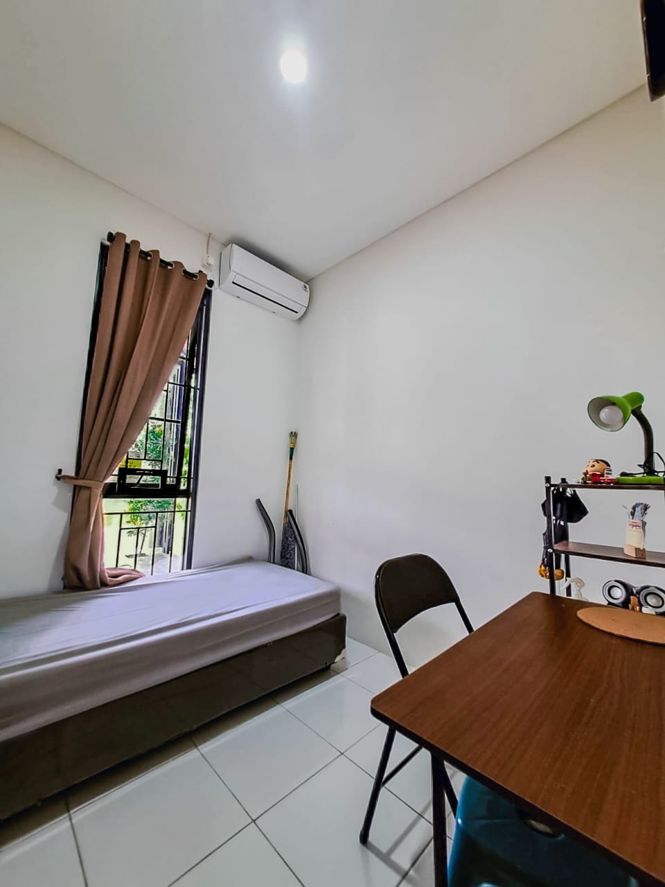 KONTRAK FULL FURNISHED CLUSTER VERENA BARU SEJUK