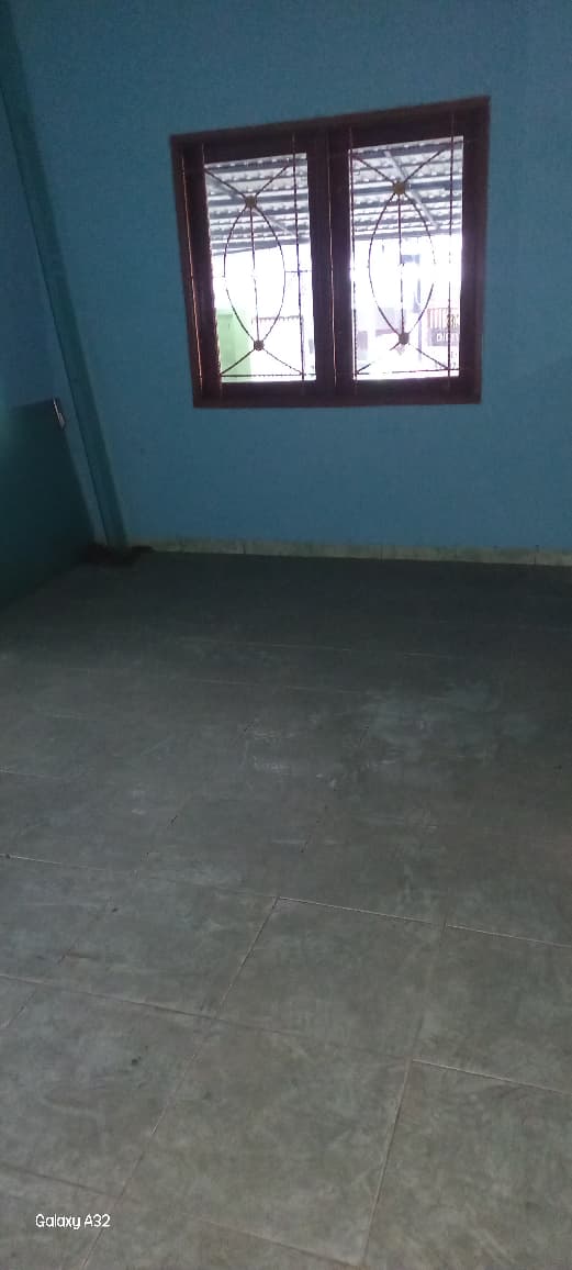 Rumah Super Strategis Pinggir Jalan Raya Area Karet, 750 Meter k