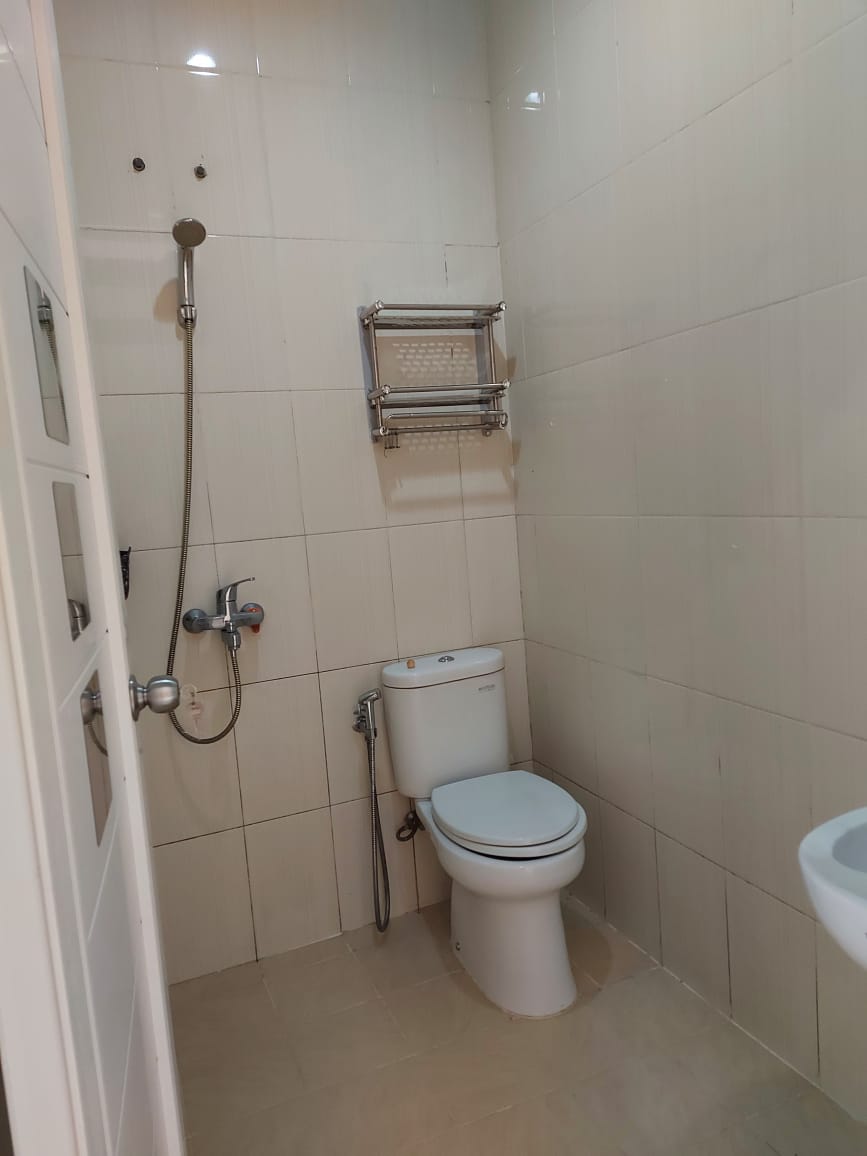 Rumah second Kawasan Citra Grand Cibubur fasilitas lengkap