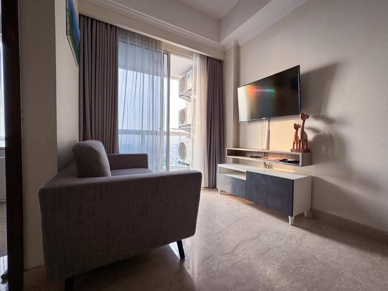 Jual apartemen strategis dan siap huni di Menteng Park, Cikini