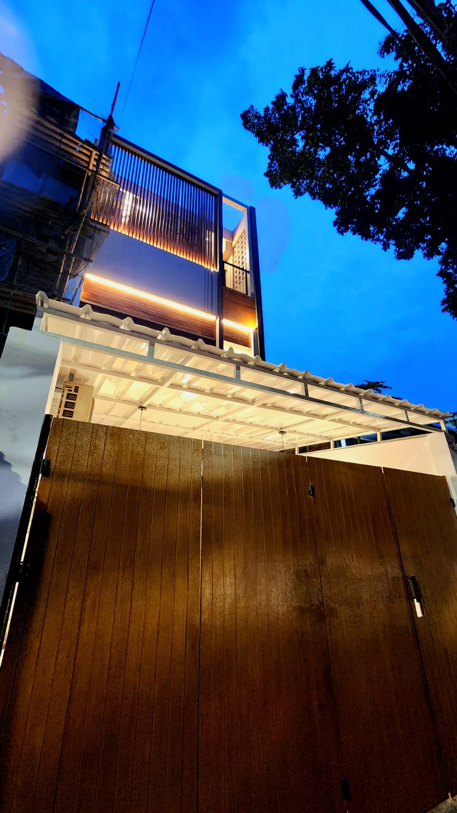 Dijual Rumah Kost di Jl. Lontar Raya,Tanjung Duren Utara,JakBar