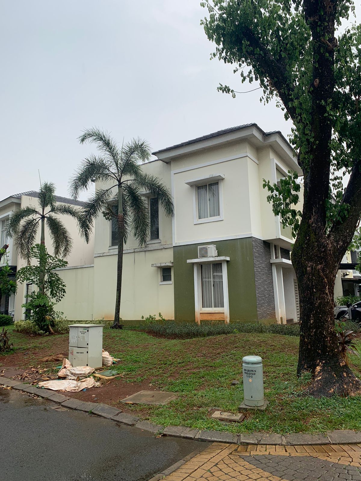 Turun Harga, Dijual Cepat Rumah Cluster Chrysocolla Pondok Hijau