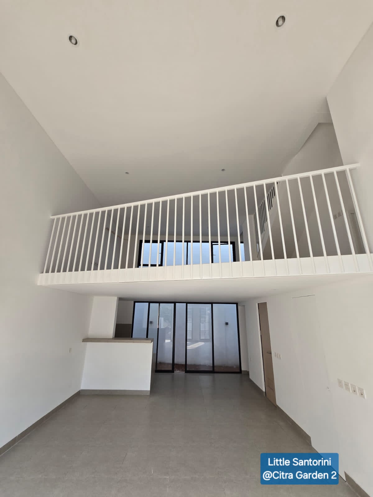 Turun Harga, Dijual Cepat Rumah di Little Santorini, JakBar