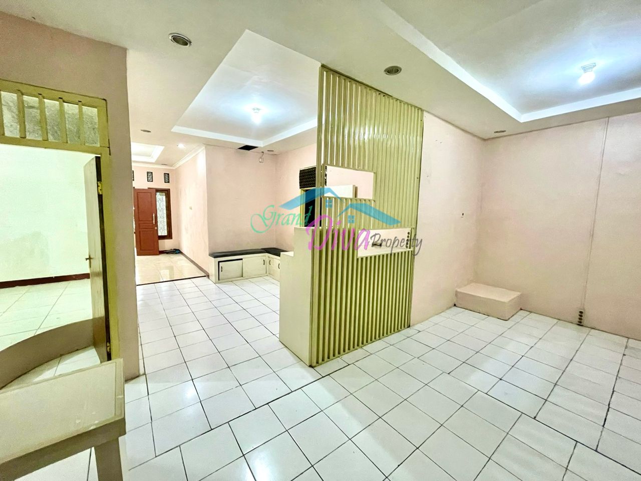 RUMAH DI KAYURINGIN JAYA BEKASI