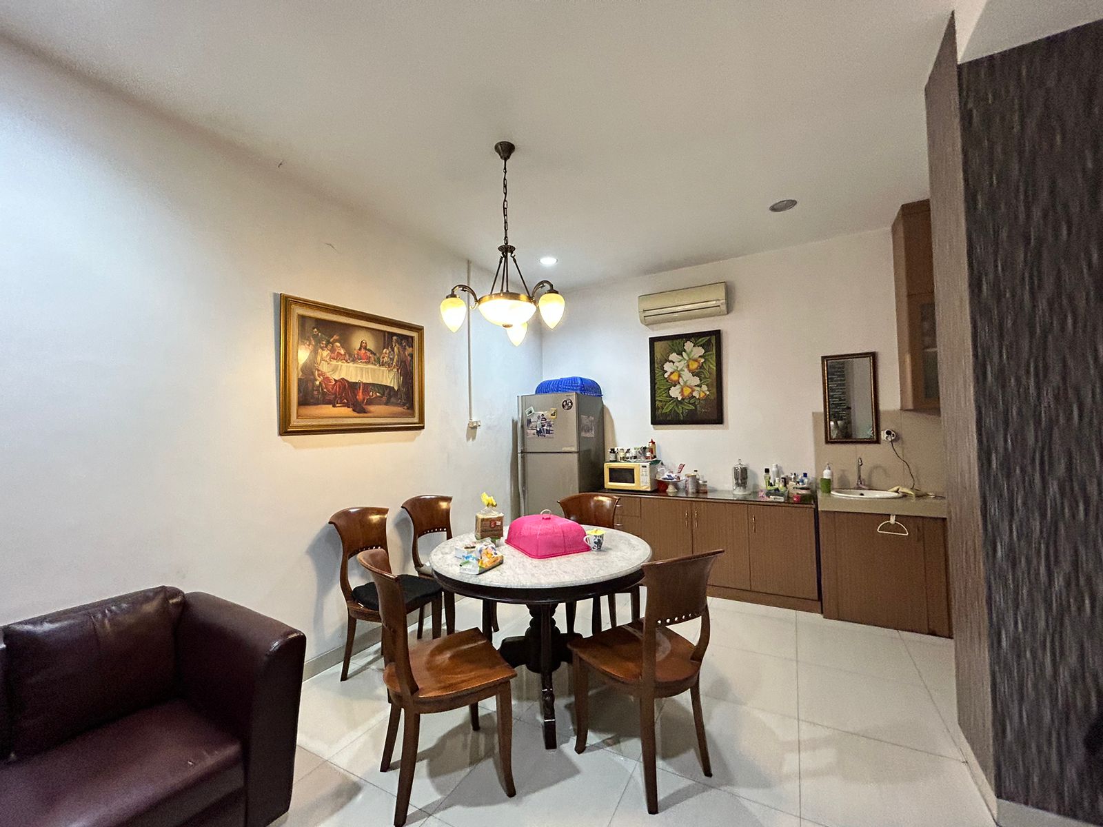 Dijual Rumah di Graha Raya Bintaro Cluster Fedora, Serpong Utara
