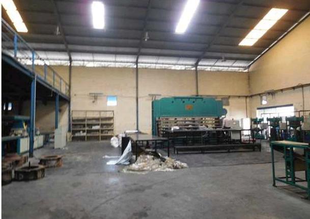 Turun Harga,Dijual Cepat dibawah NJOP Gudang Husein Sastranegara