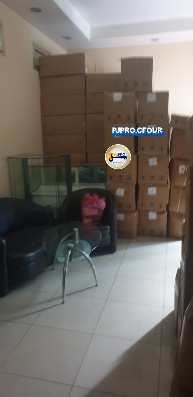 Dijual Rumah Kantor Gudang Pabrik 4 Lantai SHM di Harapan Indah