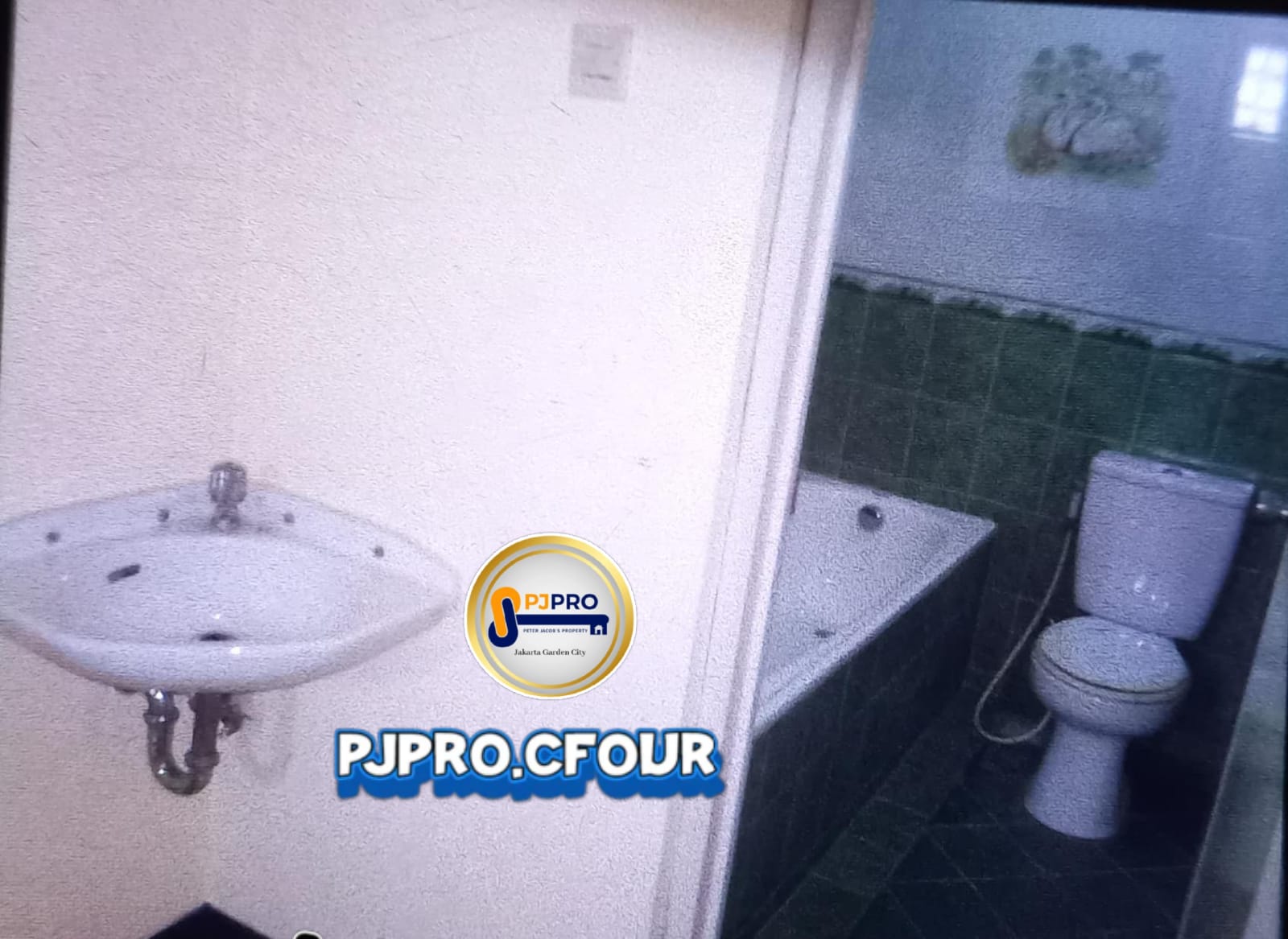 Dijual Rumah 2 Lantai di Cluster Bulevar Hijau Harapan Indah