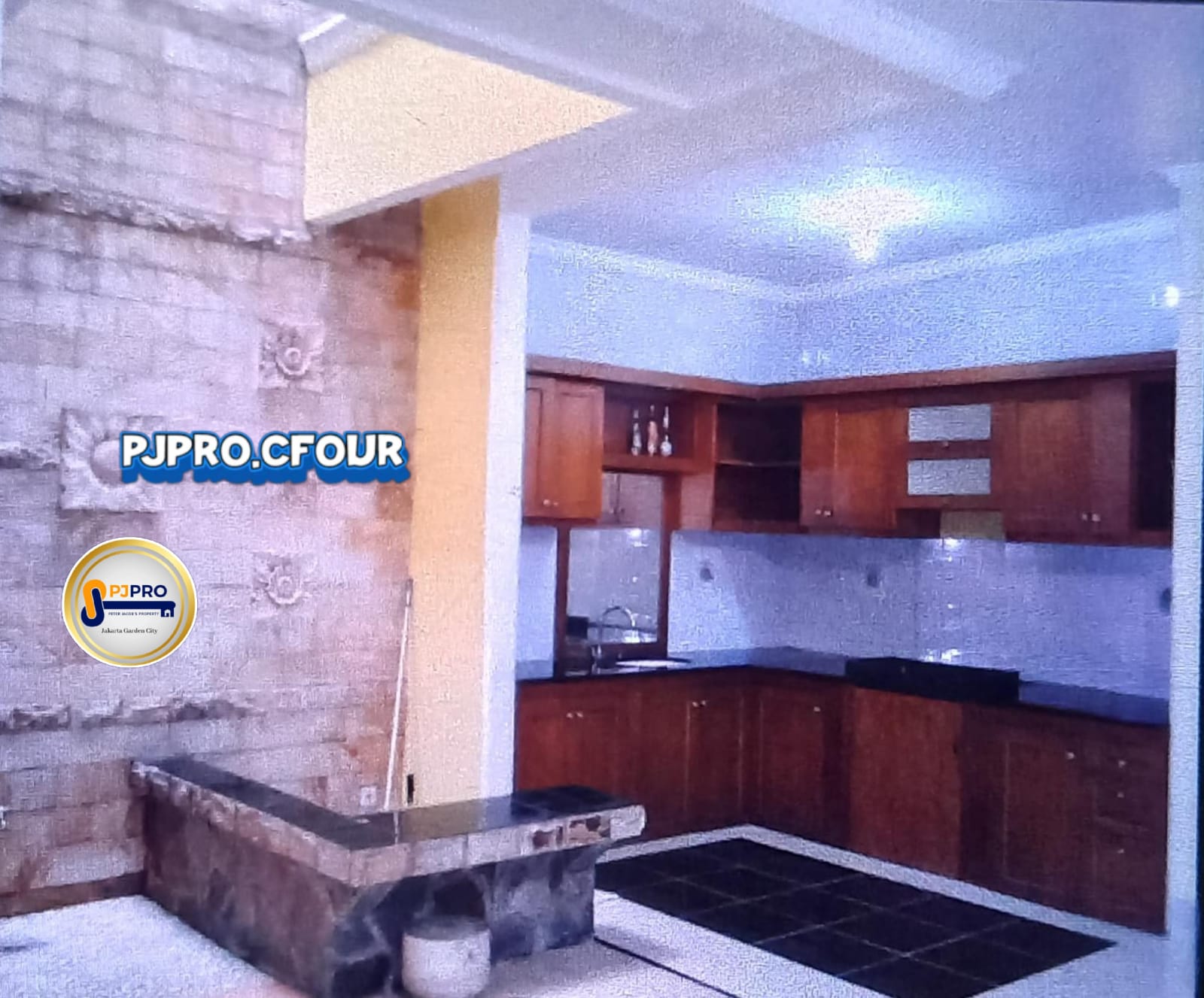 Dijual Rumah 2 Lantai di Cluster Bulevar Hijau Harapan Indah