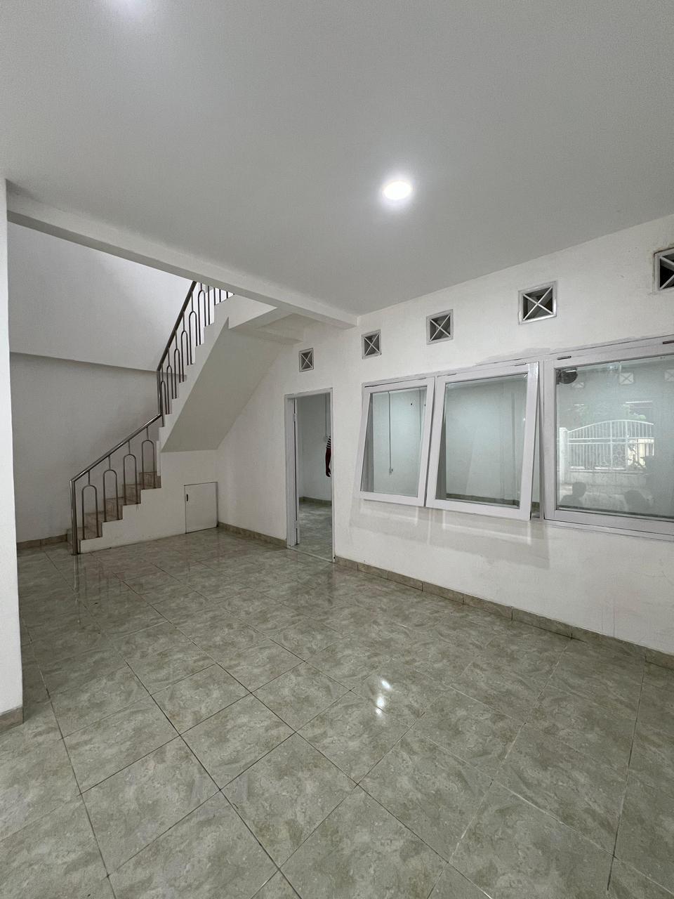 Jual rumah baru dan strategis di Markisa 4, Tanah Baru, Beji