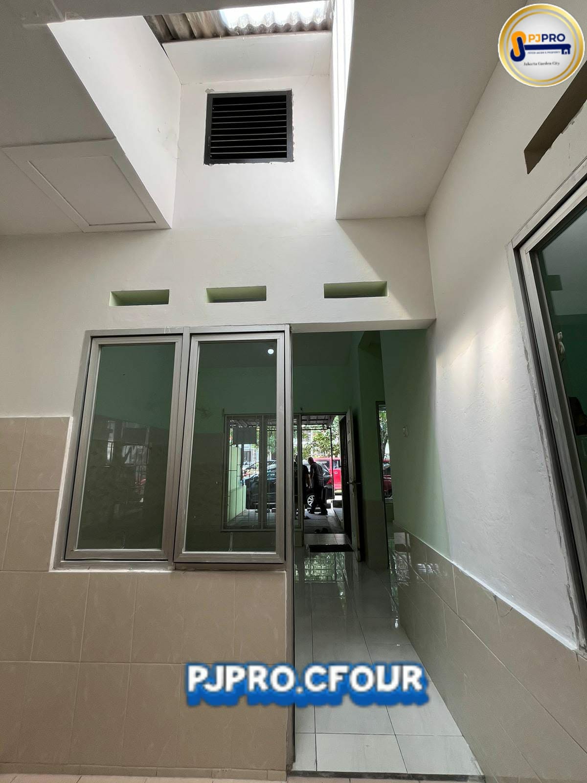 Dijual Rumah Semi Furnished di Harapan Indah Cluster Harmoni