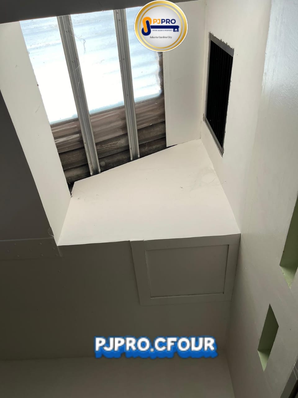 Dijual Rumah Semi Furnished di Harapan Indah Cluster Harmoni