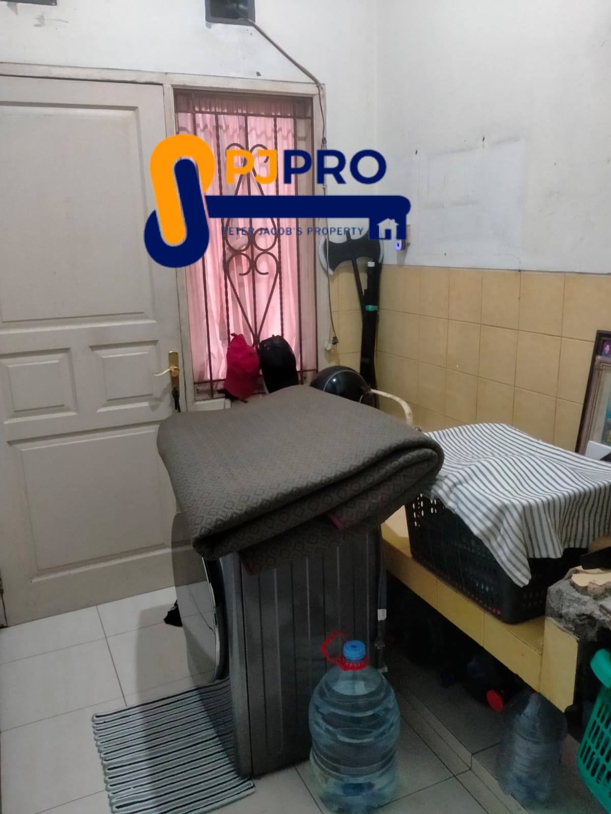 Dijual Rumah Bagus Modern di Harapan Indah Cluster Taman Sari