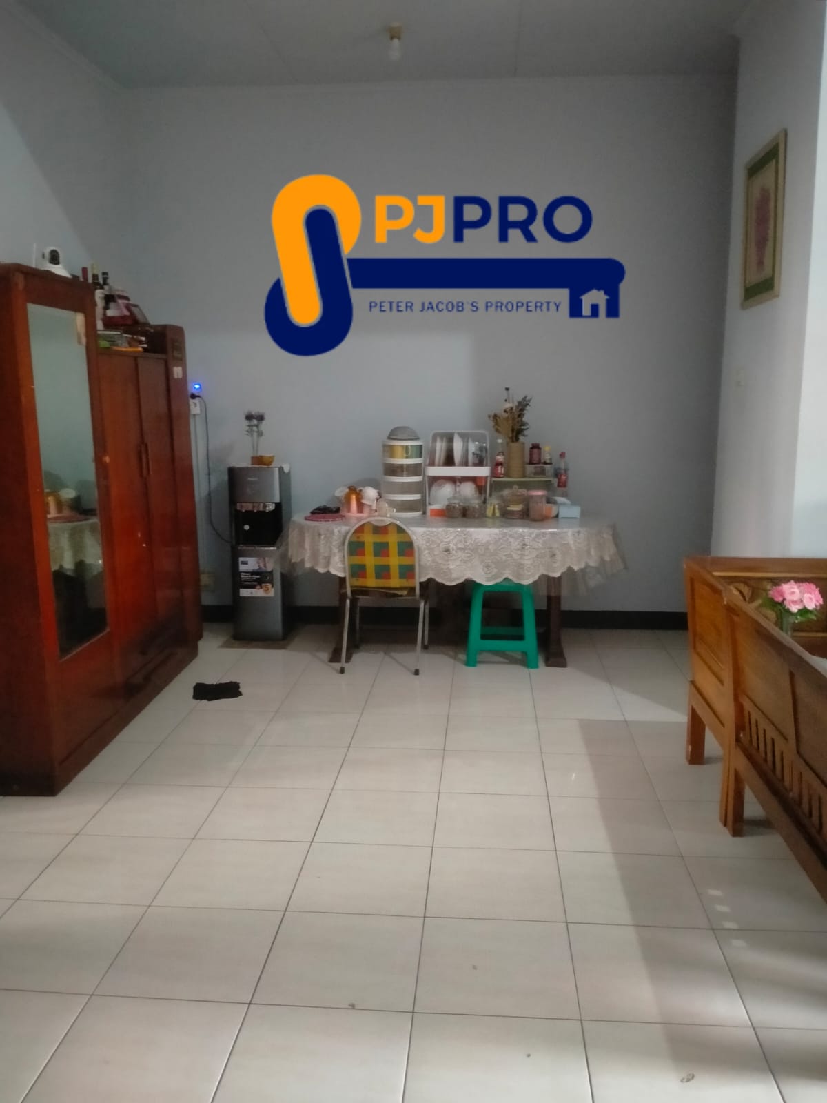 Dijual Rumah Bagus Modern di Harapan Indah Cluster Taman Sari