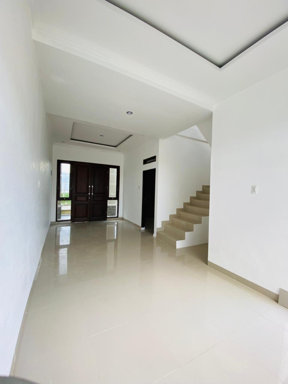 Hunian baru dan murah 2 lantai dikawasan Padang bulan