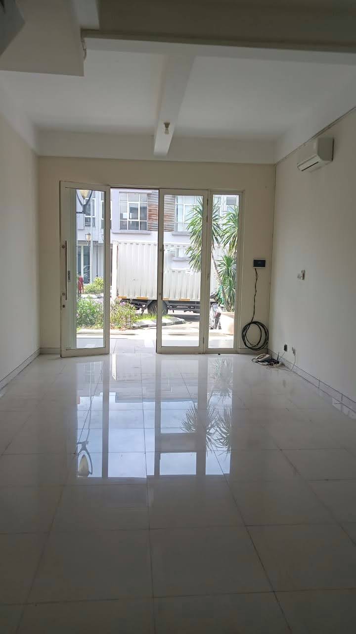 Disewakan Ruko Grand Pakuwon VICTORIA MAINSTREET Tandes Surabaya