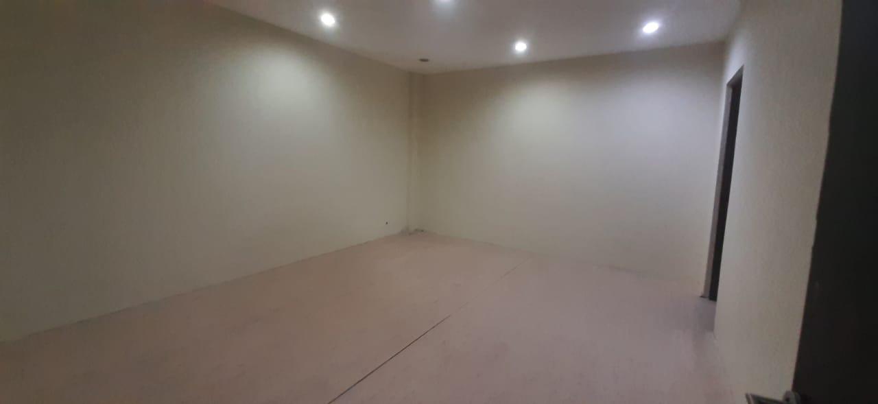 Jual ruko lokasi prime dan strategis di Wolter Mongsidi 77