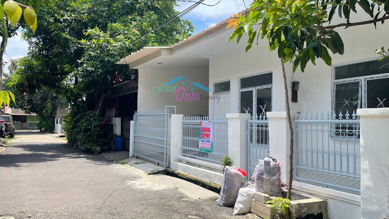 RUMAH DI PONDOK SURYA MANDALA BEKASI SELATAN