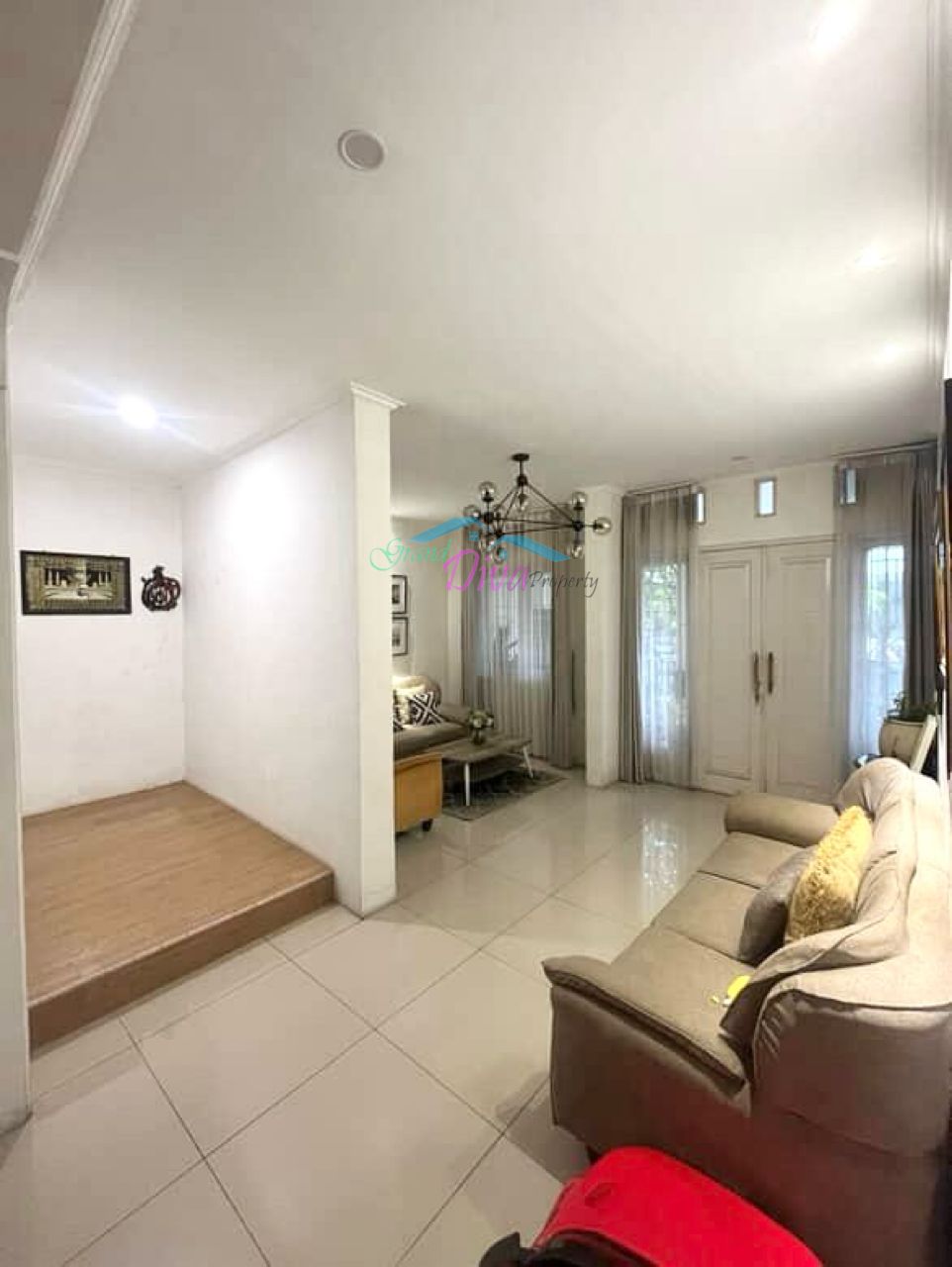 DIJUAL RUMAH DI PERUM TAMAN NAROGONG INDAH HARGA MURAH BANGET