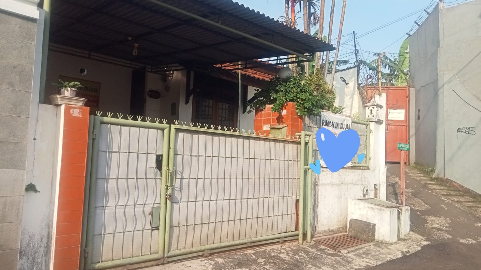 Rumah dan Tanah 327 m2 Secondary sekitar Tanah Baru Depok