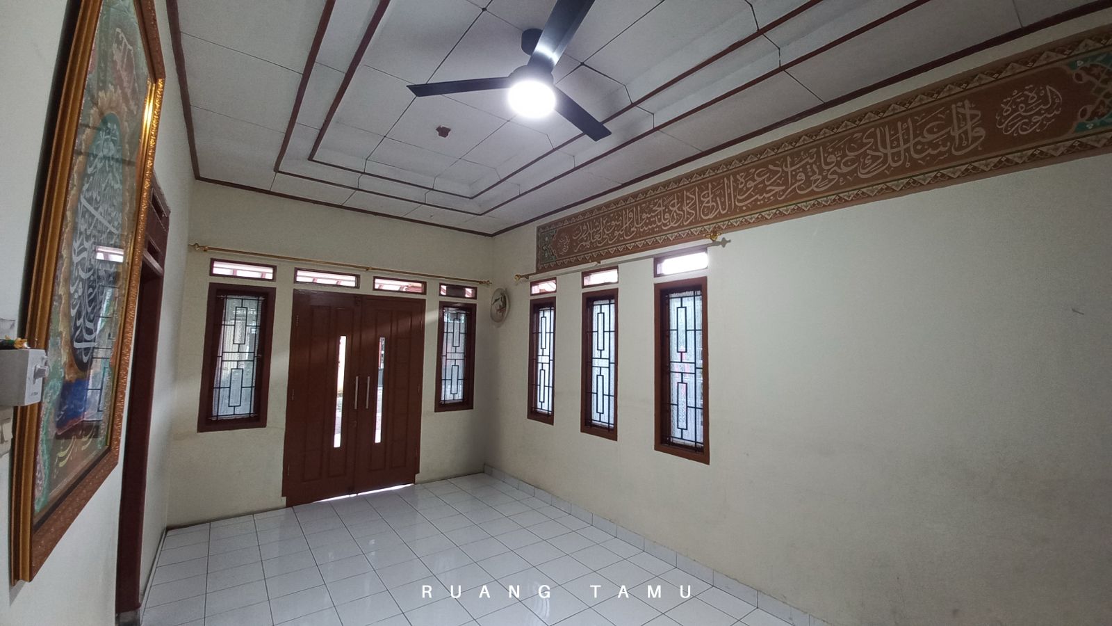 Rumah besar dan Tanah 542 m2 Jual Murah Pinggir Jalan Utama