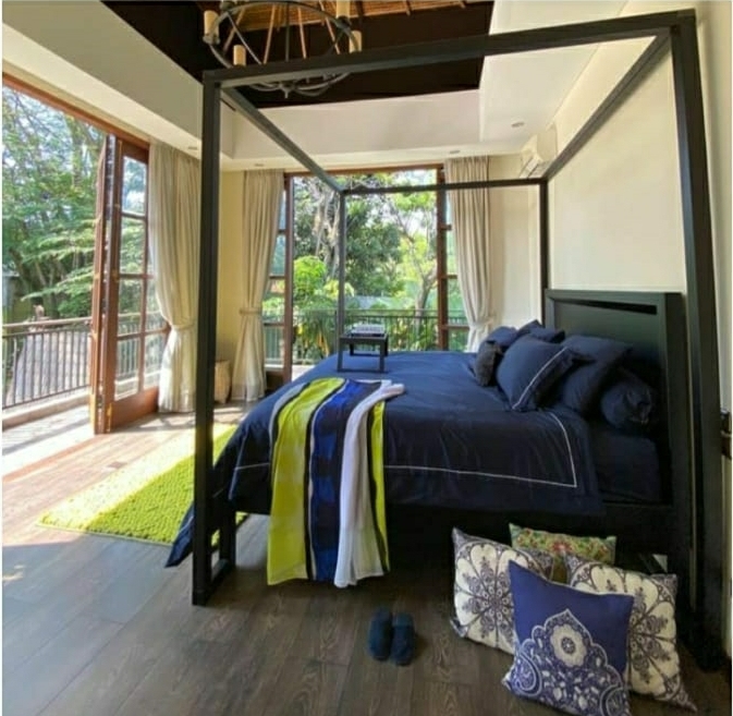 Jual rumah modern dan mewah di The Calista B9, BSD City, Serpong