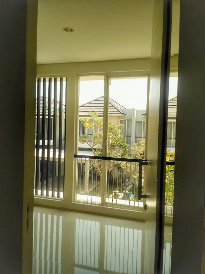 Jual / Sewa Rumah 2 lantai PELICAN HILL CITRALAND Utara