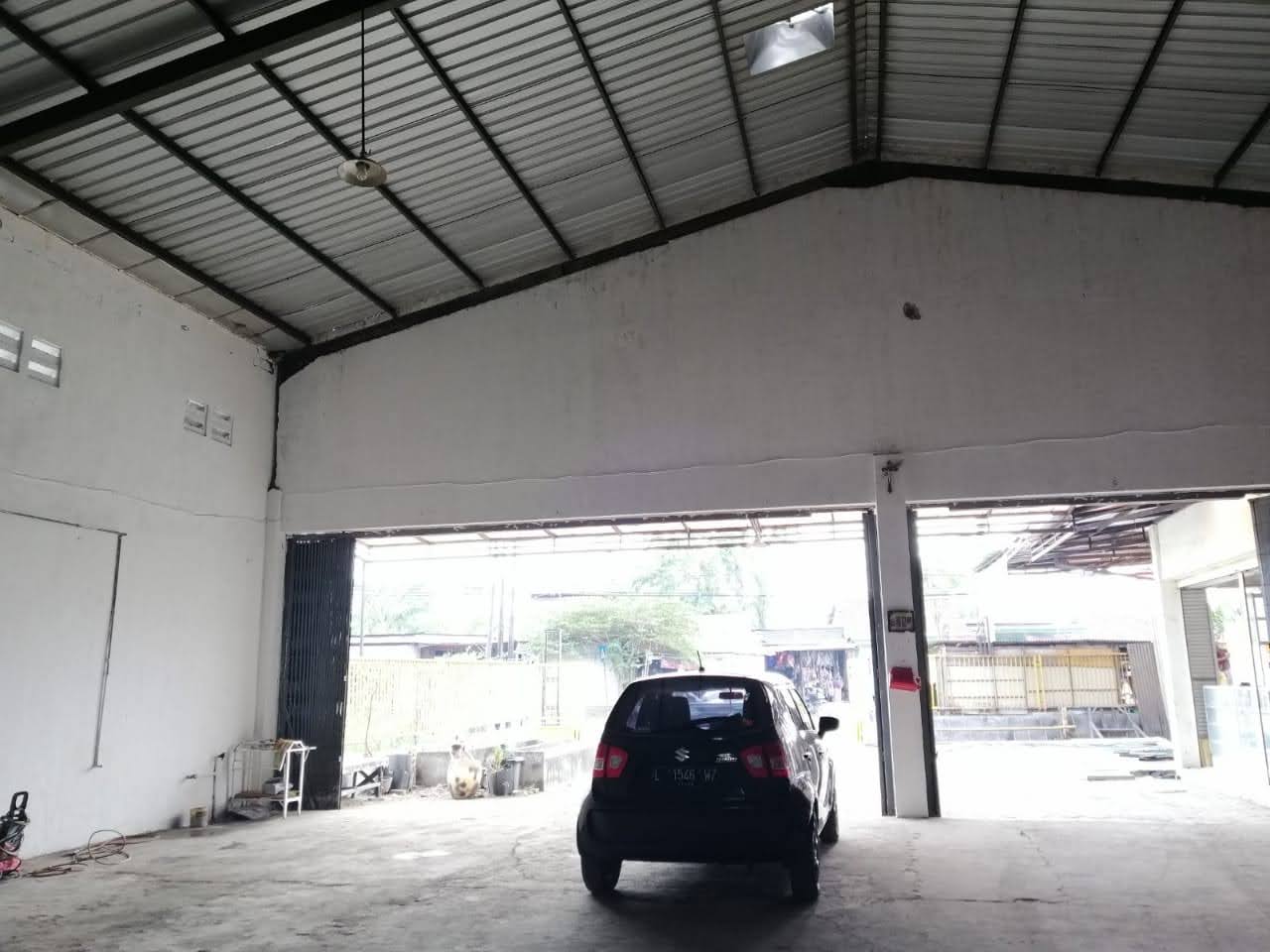 JUAL/SEWA GUDANG RAYA KEPATIHAN, GRESIK nol jalan raya