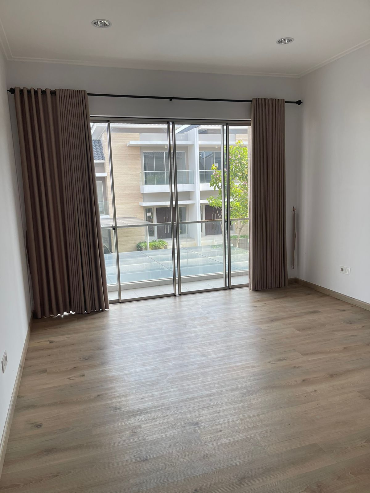 Dijual Rumah Golf Island Cluster Violin, Pantai Indah Kapuk