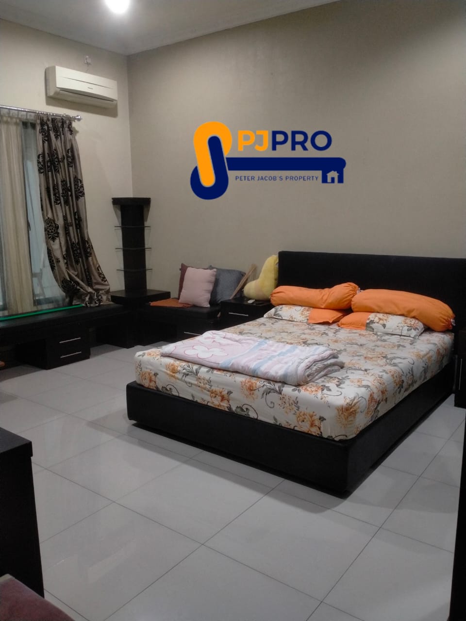 Dijual Rumah Bagus dan Luas di Cluster Harapan Indah Bekasi