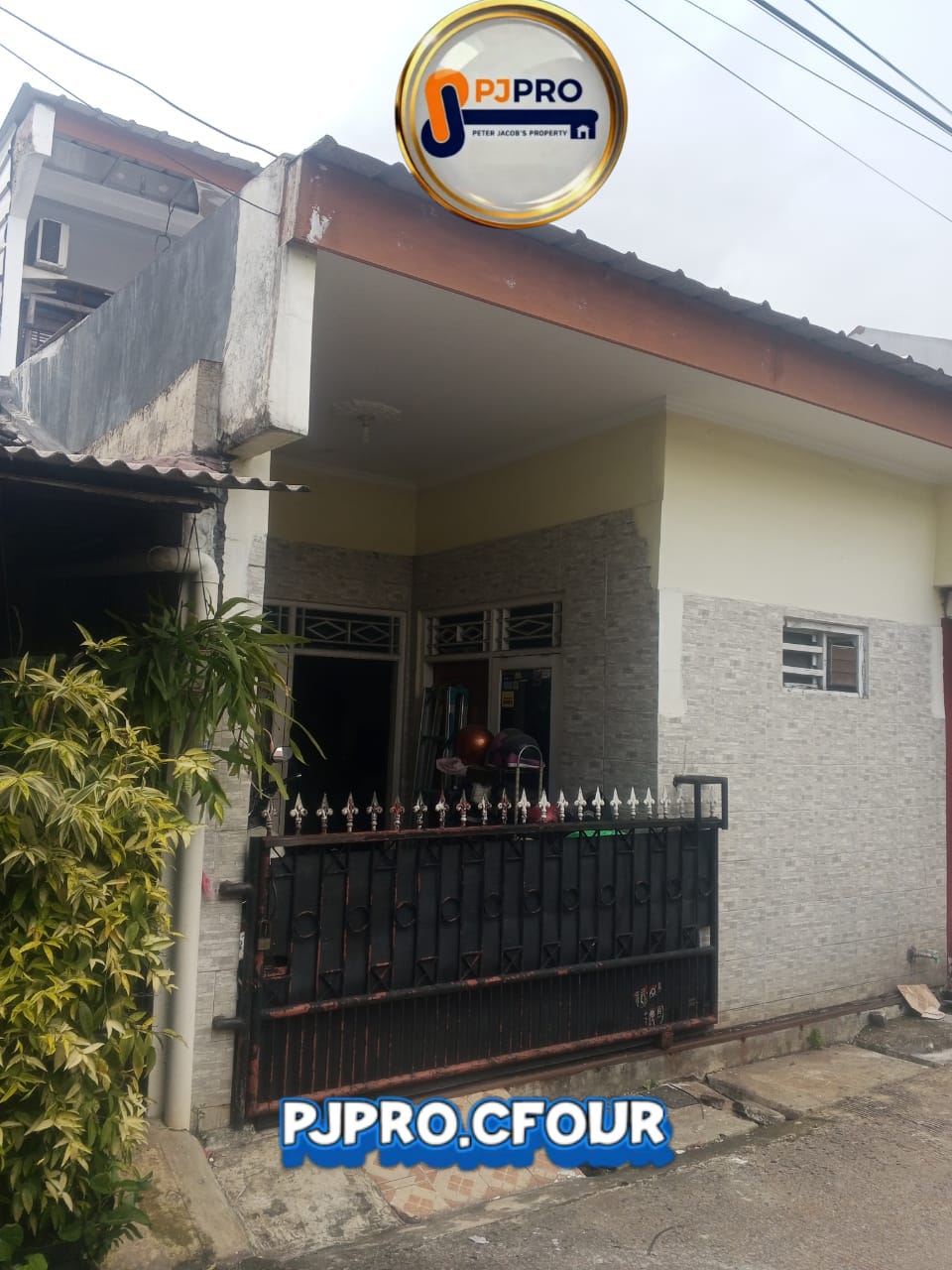 Dijual Rumah 2Lantai dengan Harga Murah di Pamulang Indah Tange