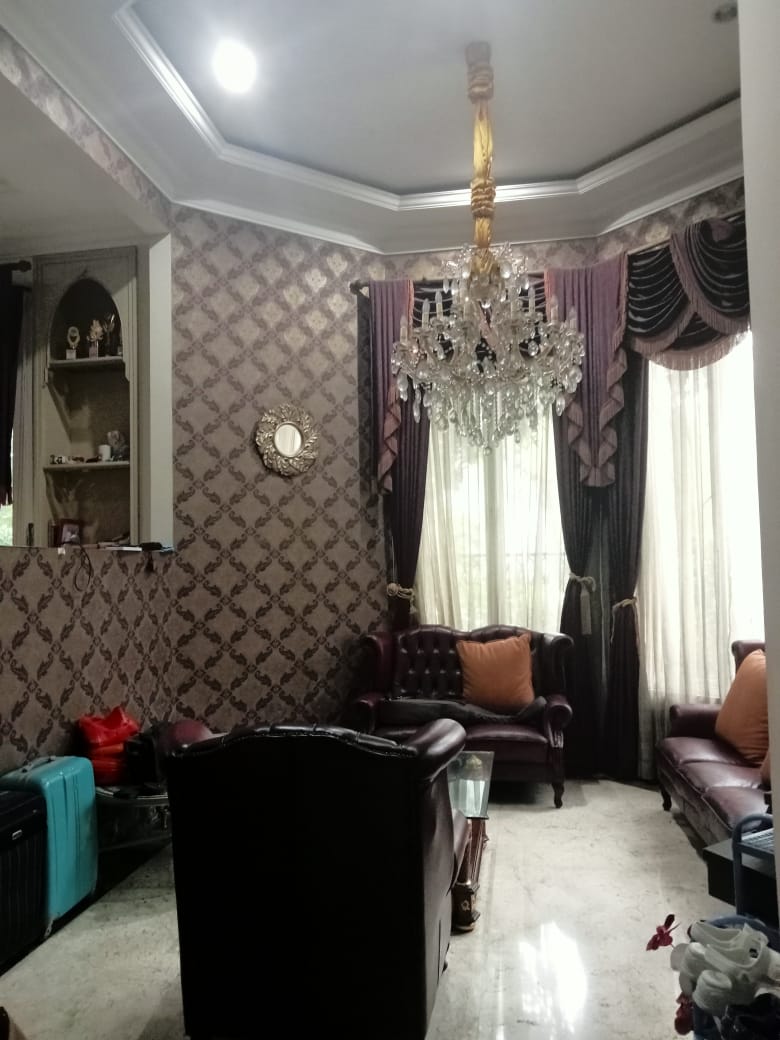 Jual rumah komplek Villa Pondok Indah, Kebayoran Lama Selatan, J