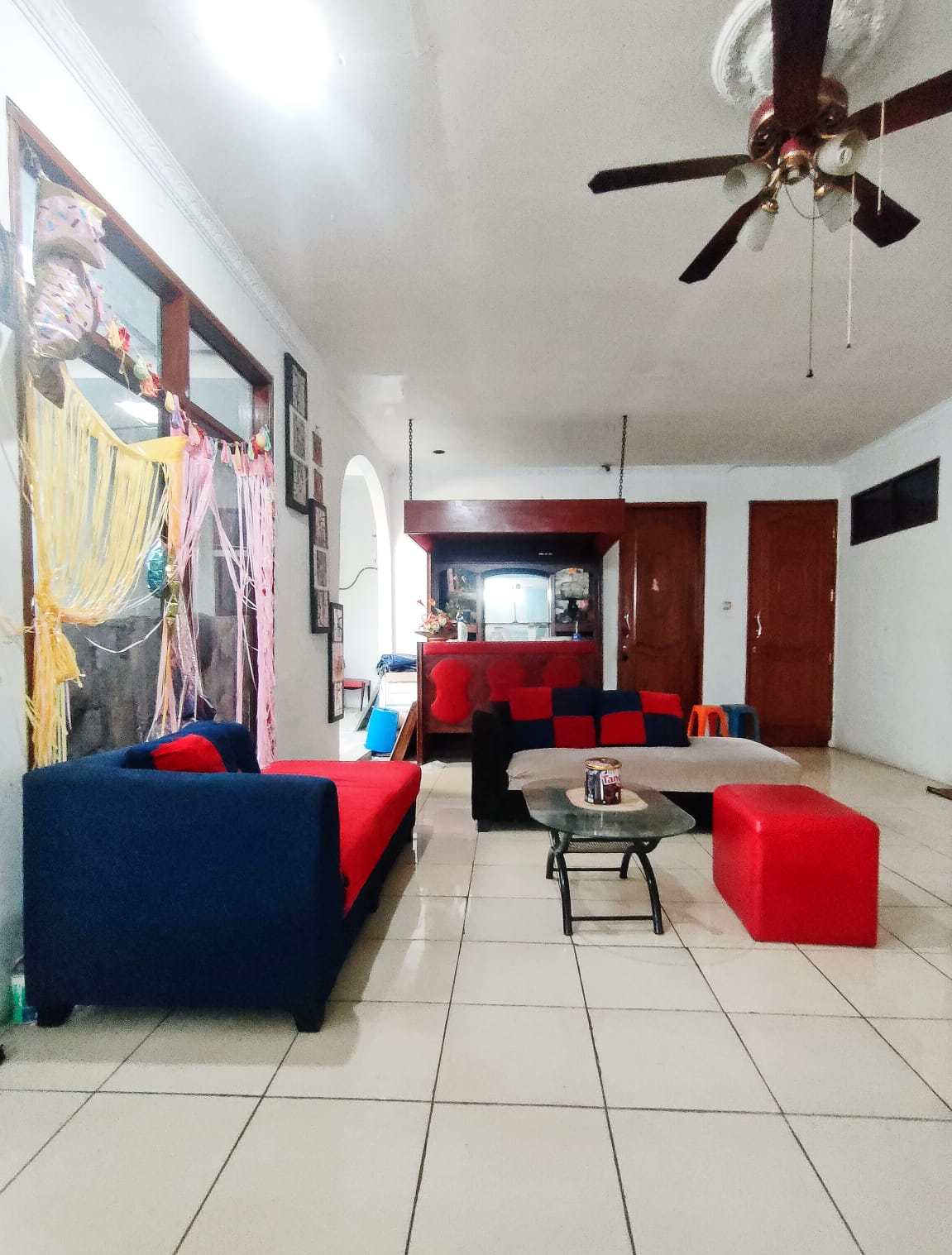 Jual rumah mewah komplek dengan Private Pool di Duren Sawit