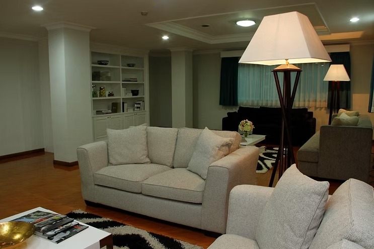 Jual rumah kost dan guest house luas mewah di Menteng, Jak Pus