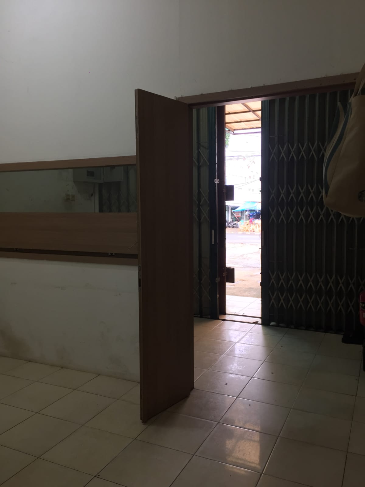 Jual ruko 4 lantai di Pos pengumben, Sukabumi Utara, Kebon Jeruk