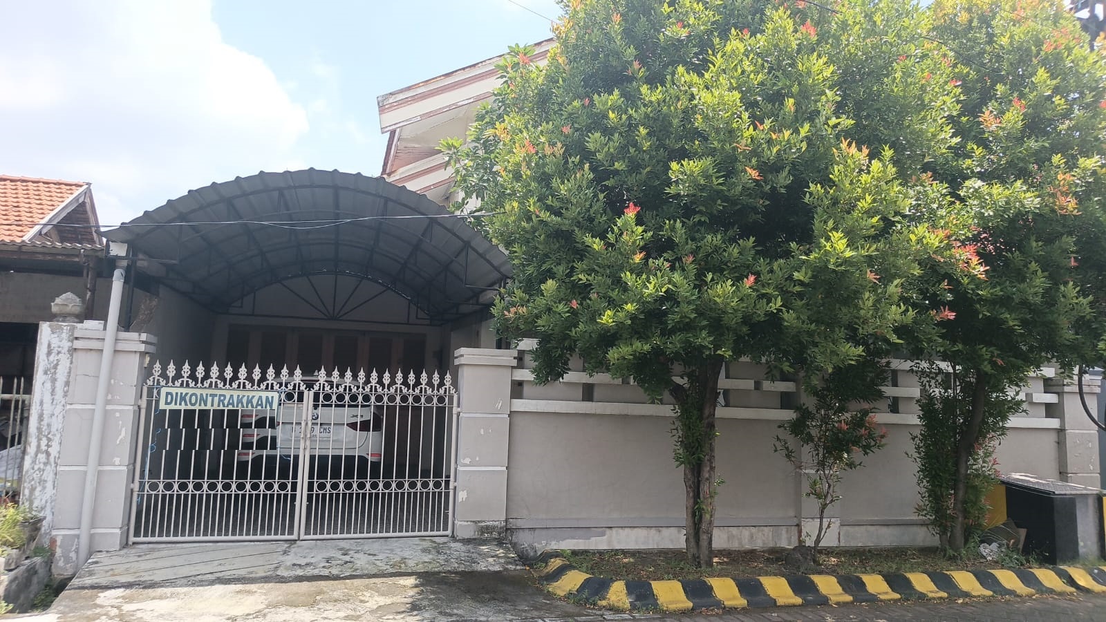 rumah disewakan gayungsari surabaya