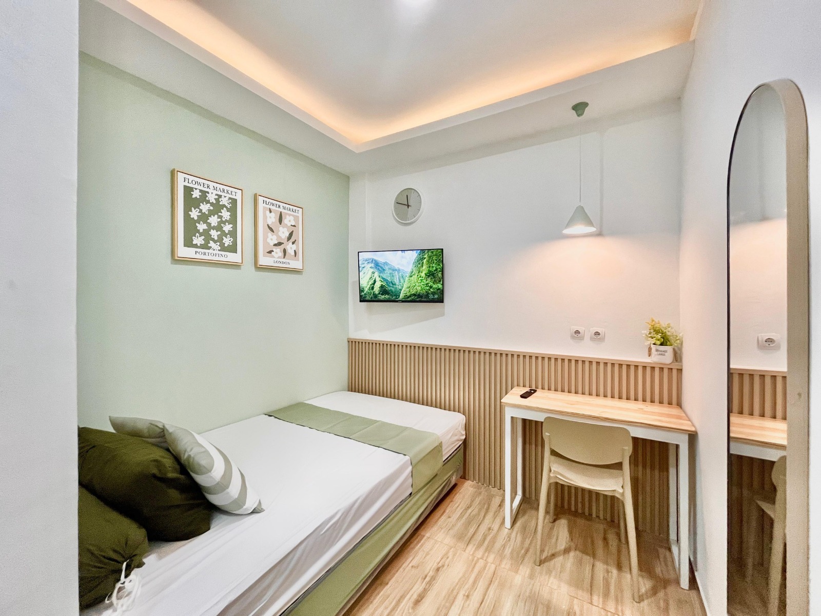 Dijual Rumah Kost di Jl. Hayam Wuruk, Maphar, Jakarta Barat