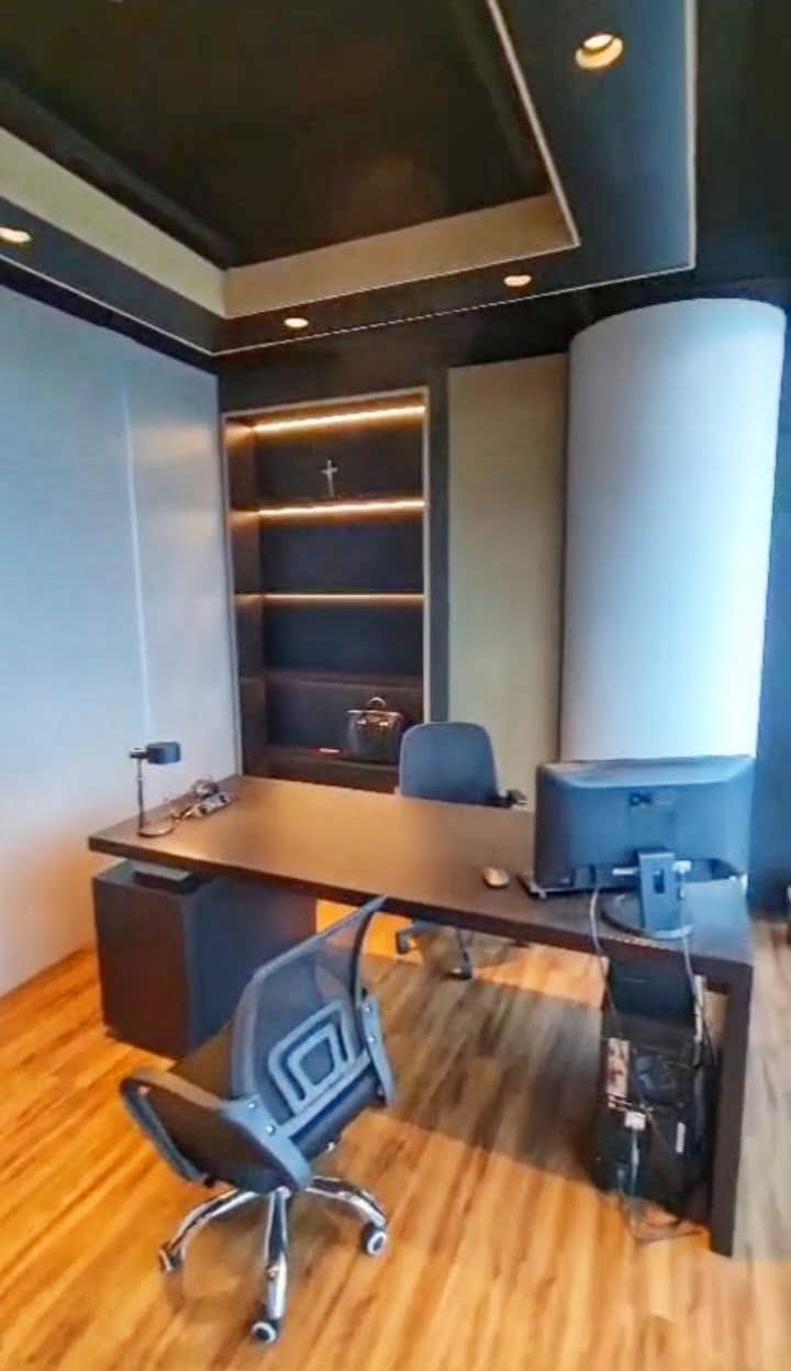 *Jual RUGI OFFICE TOWER CIPUTRA WORLD Lantai 22 Furnish Ciamik