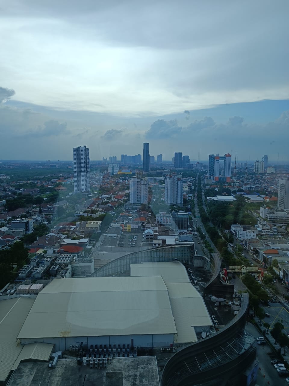 *Jual RUGI OFFICE TOWER CIPUTRA WORLD Lantai 22 Furnish Ciamik
