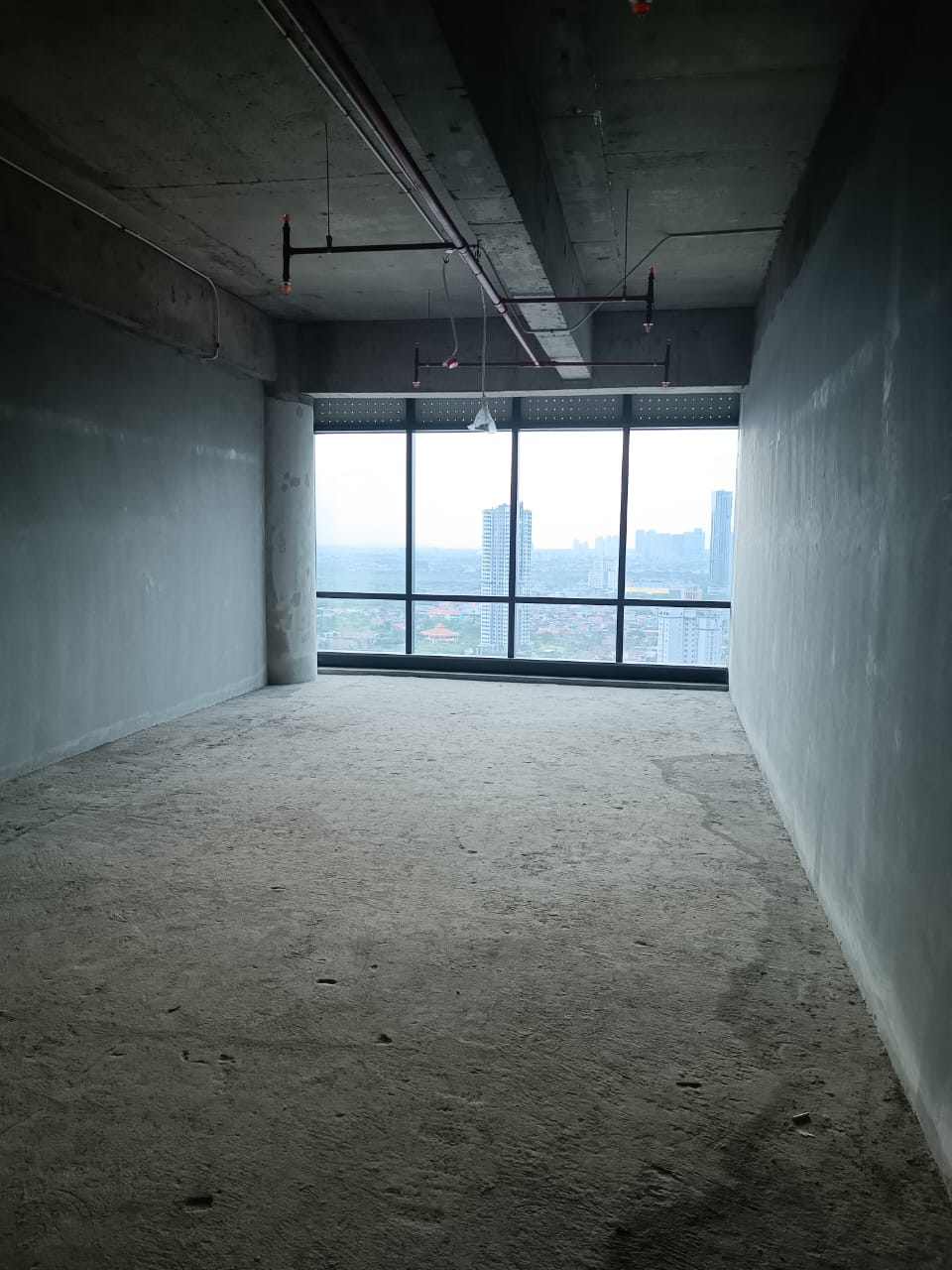 *Jual RUGI OFFICE TOWER CIPUTRA WORLD Lantai 22 Furnish Ciamik