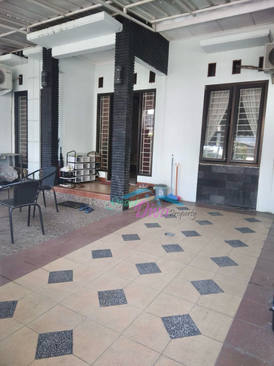 RUMAH DIJUAL 1 LANTAI DI PERUMAHAN GREEN VIEW BEKASI