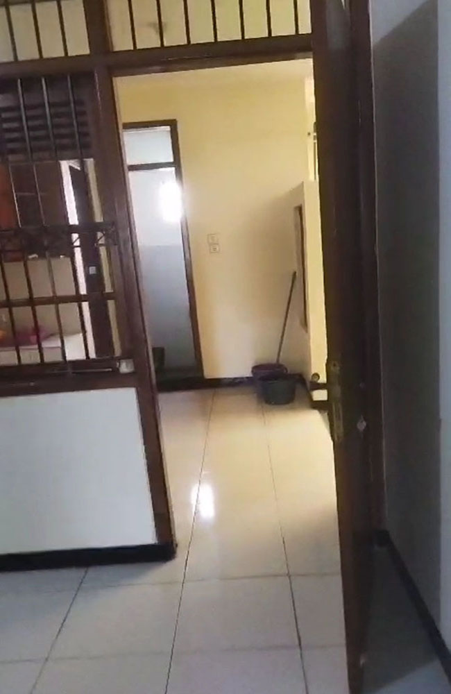 Rumah 3 Kamar Tidur 2 Kamar Mandi Carport di Antapani Bandung