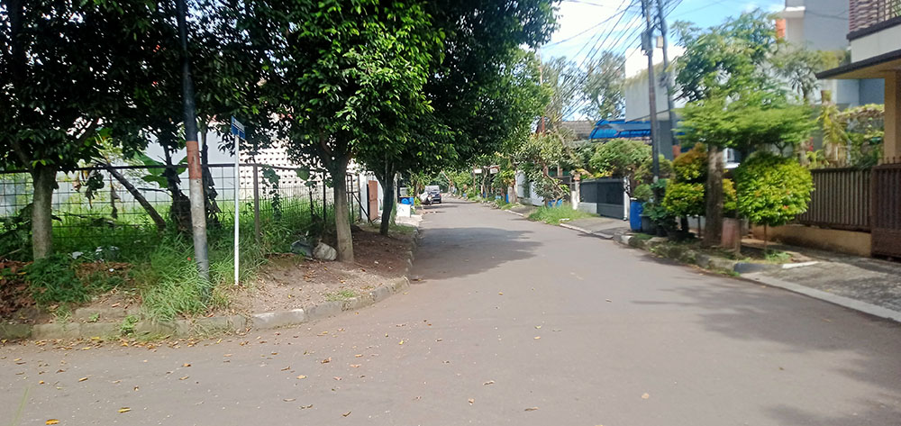 Rumah 3 Kamar Tidur 2 Kamar Mandi Carport di Antapani Bandung
