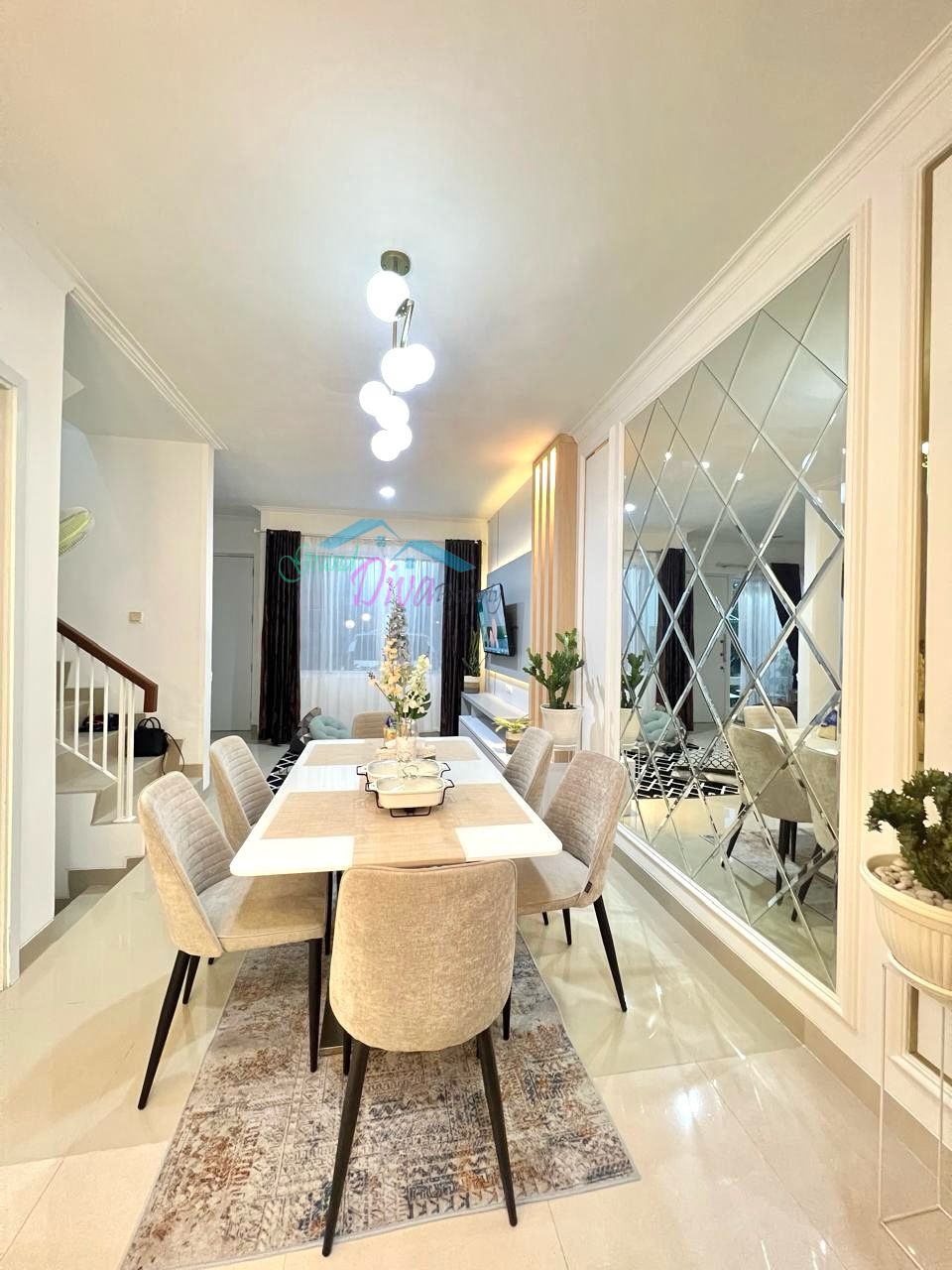 RUMAH BAGUS DI CLUSTER GRAND GALAXY CITY