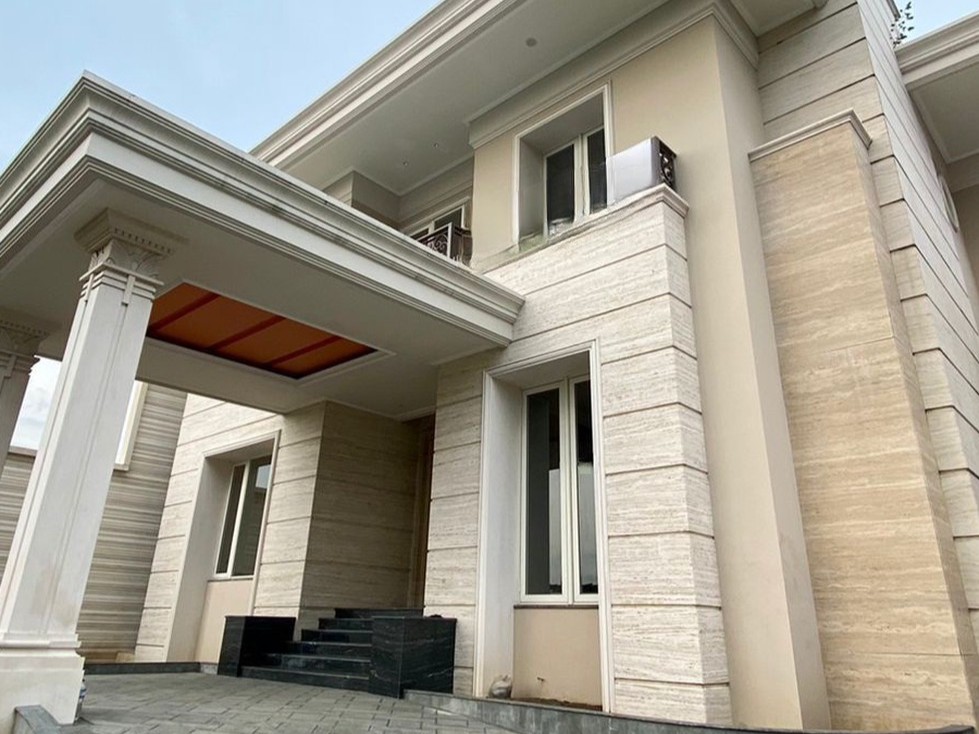 Rumah Golf View Mediteran Cluster Delta Golf Citraland Bukit Gol