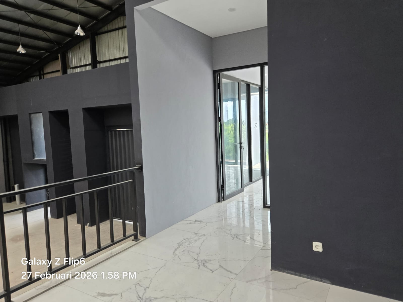 Dijual Gudang Sehati Industrial Park di Jl.Raya Pilang, Ketimang