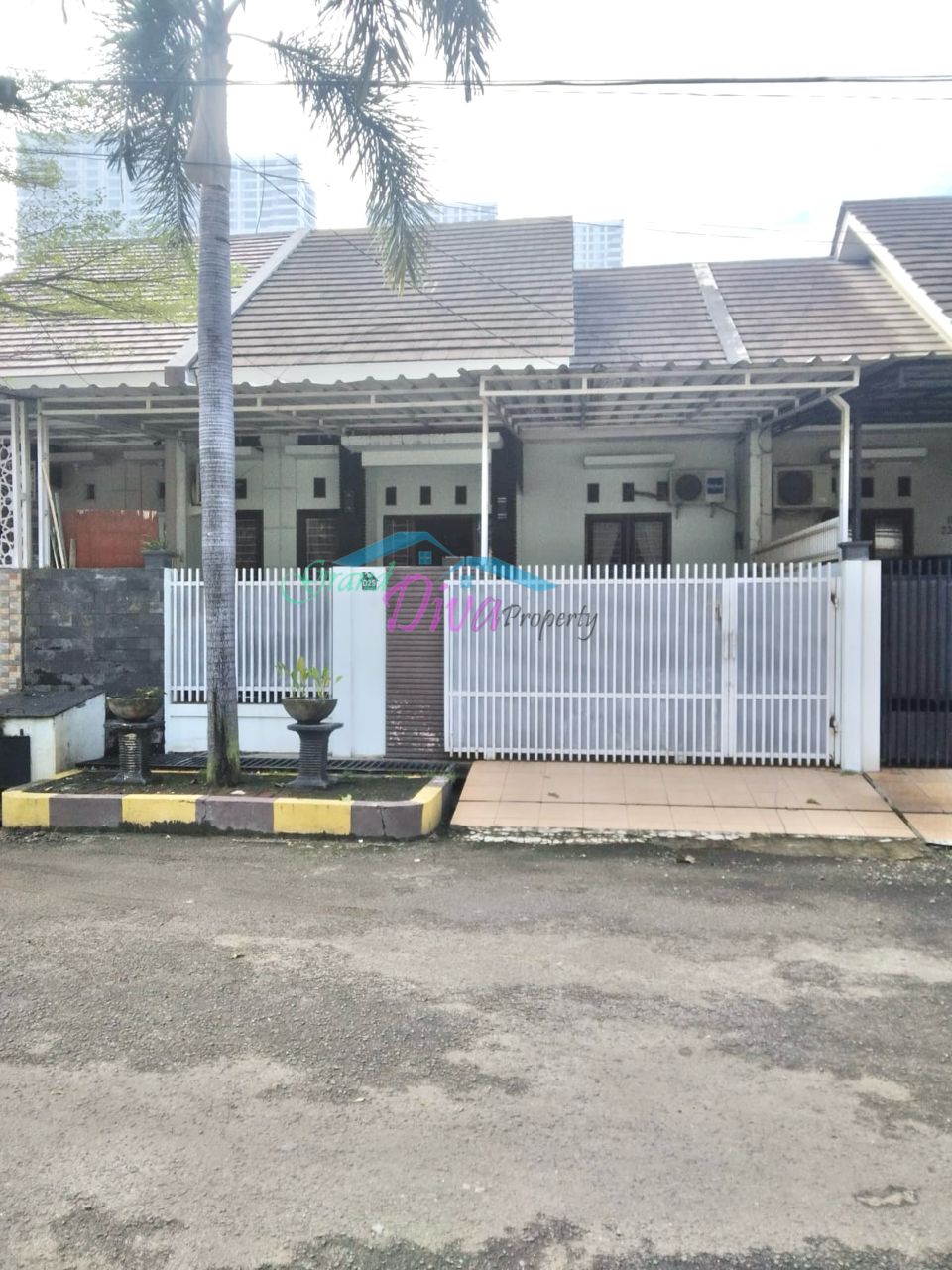 RUMAH DIJUAL 1 LANTAI DI PERUMAHAN GREEN VIEW BEKASI