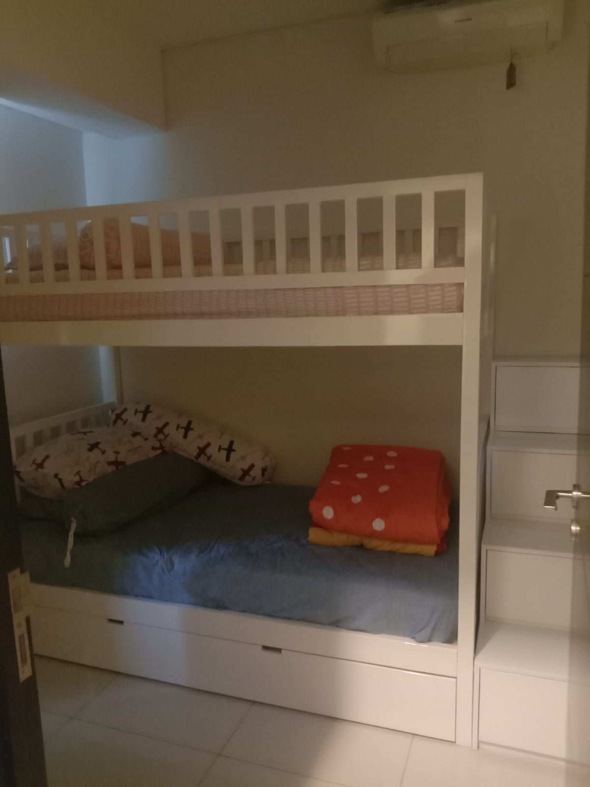 Jual cepat apartemen premium dan siap huni di Aspen Peak Residen